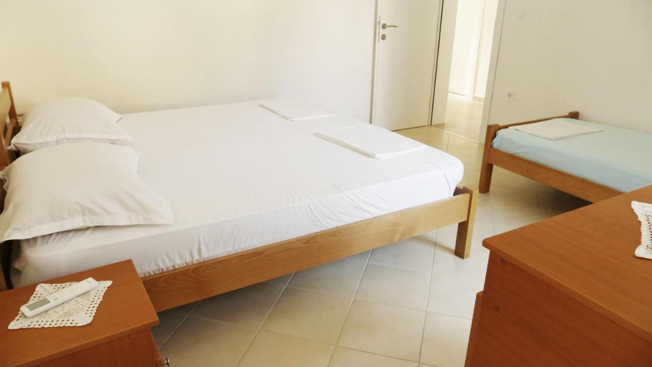 Apartmani Scepanovic 苏托莫雷 外观 照片