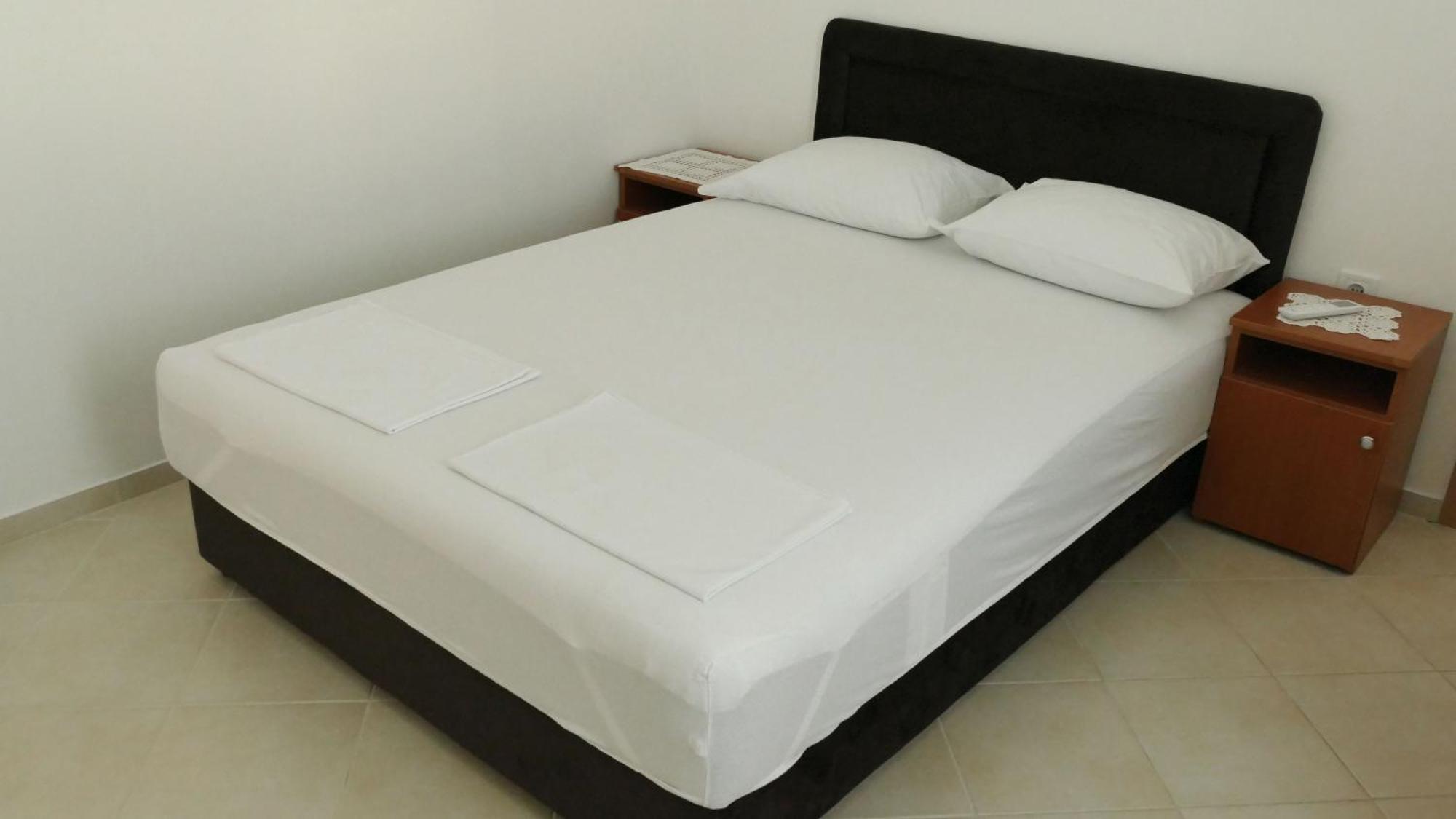 Apartmani Scepanovic 苏托莫雷 外观 照片